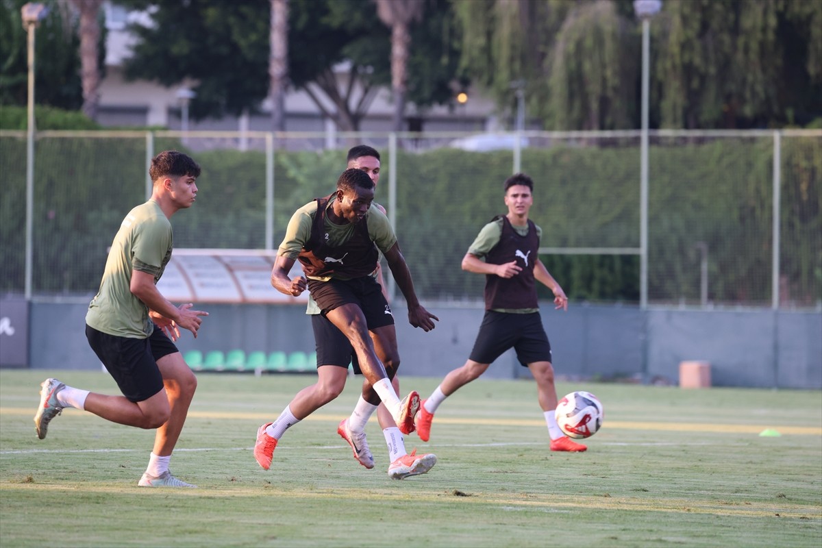 Corendon Alanyaspor, Trendyol Süper Lig'in 5. haftasında 13 Eylül Cumartesi günü deplasmanda...