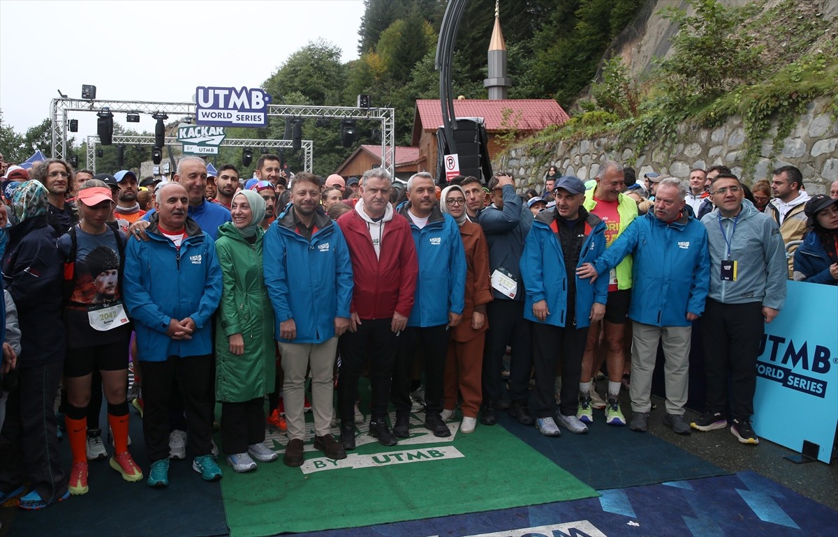 Dünyanın en prestijli ultra dağ maratonu UTMB Dünya Serisi'nin Türkiye'deki ilk ayağı 'Kaçkar by...