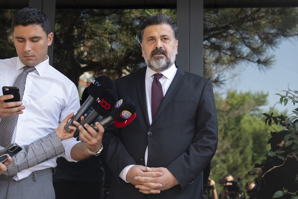 Eski CHP Genel Başkanı Kemal Kılıçdaroğlu'nun avukatı Celal Çelik, Kılıçdaroğlu'nun Ankara'da...