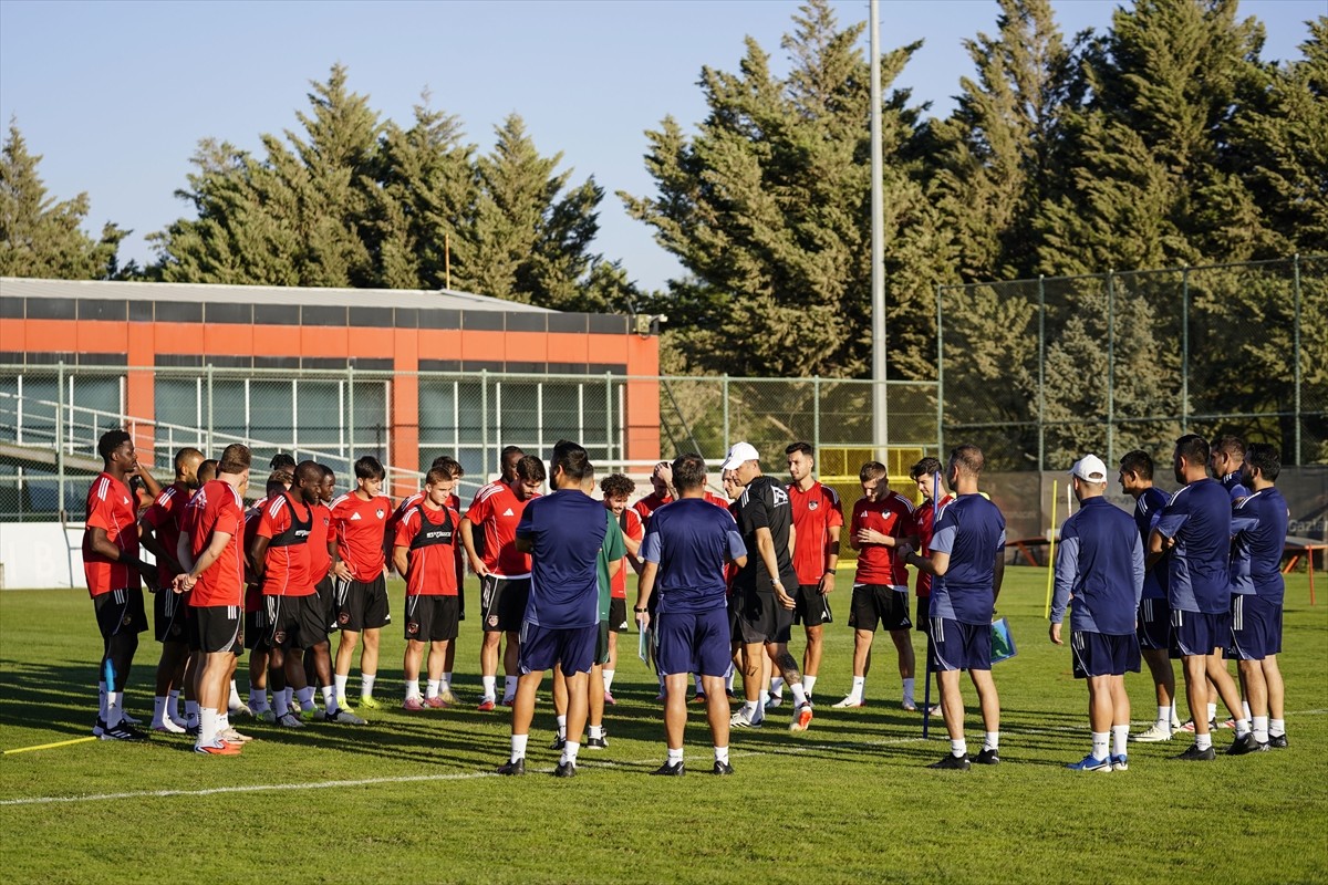 Gaziantep FK, Trendyol Süper Lig'in 5. haftasında 14 Eylül Pazar günü sahasında Kocaelispor ile...