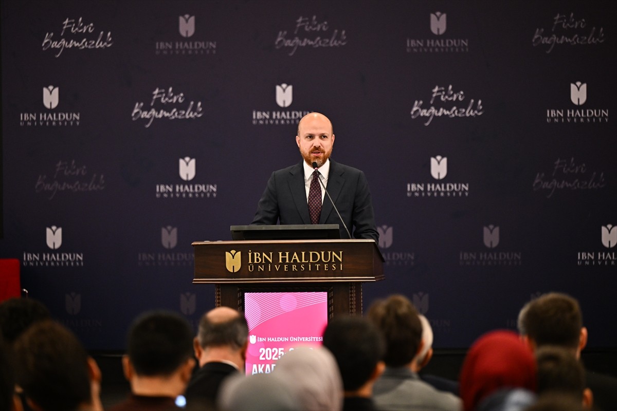 İbn Haldun Üniversitesinin (İHÜ) 2025-2026 akademik yılı açılışı dolayısıyla Başakşehir...
