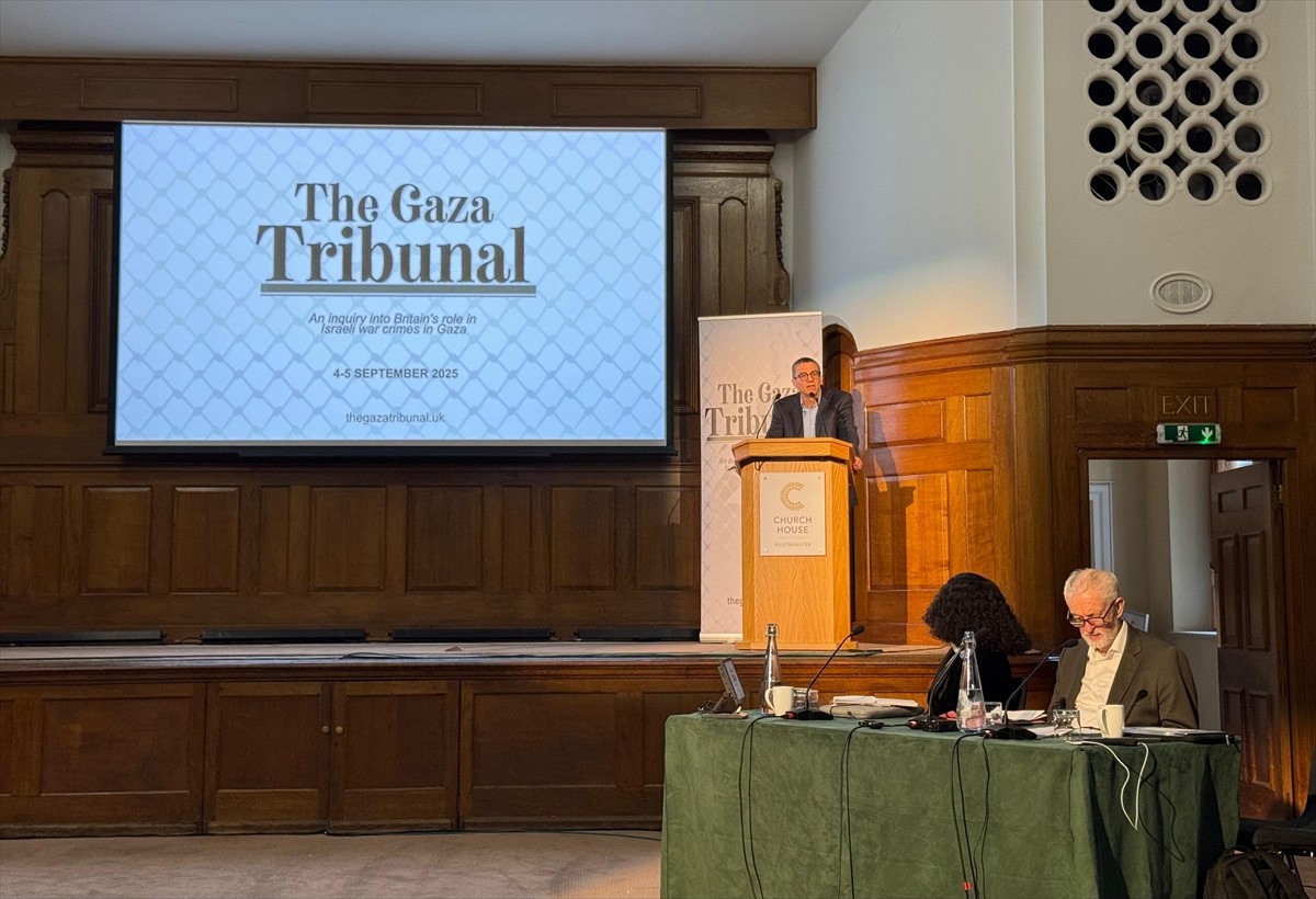 İngiltere'nin başkenti Londra'da düzenlenen temsili "Gazze Mahkemesi"nde (The Gaza Tribunal)...