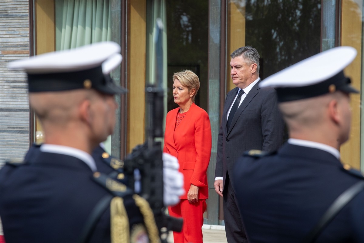 İsviçre Konfederasyonu Başkanı Karin Keller-Sutter, resmi temaslarda bulunma üzere geldiği...