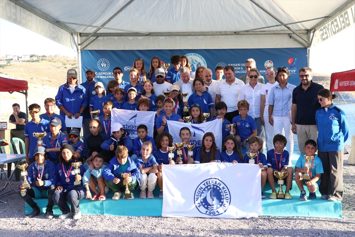 Kayseri'de ilk defa düzenlenen TYF Anadolu Yelken Ligi 3. Ayak Kayseri Optimist Yelken Yarışları...