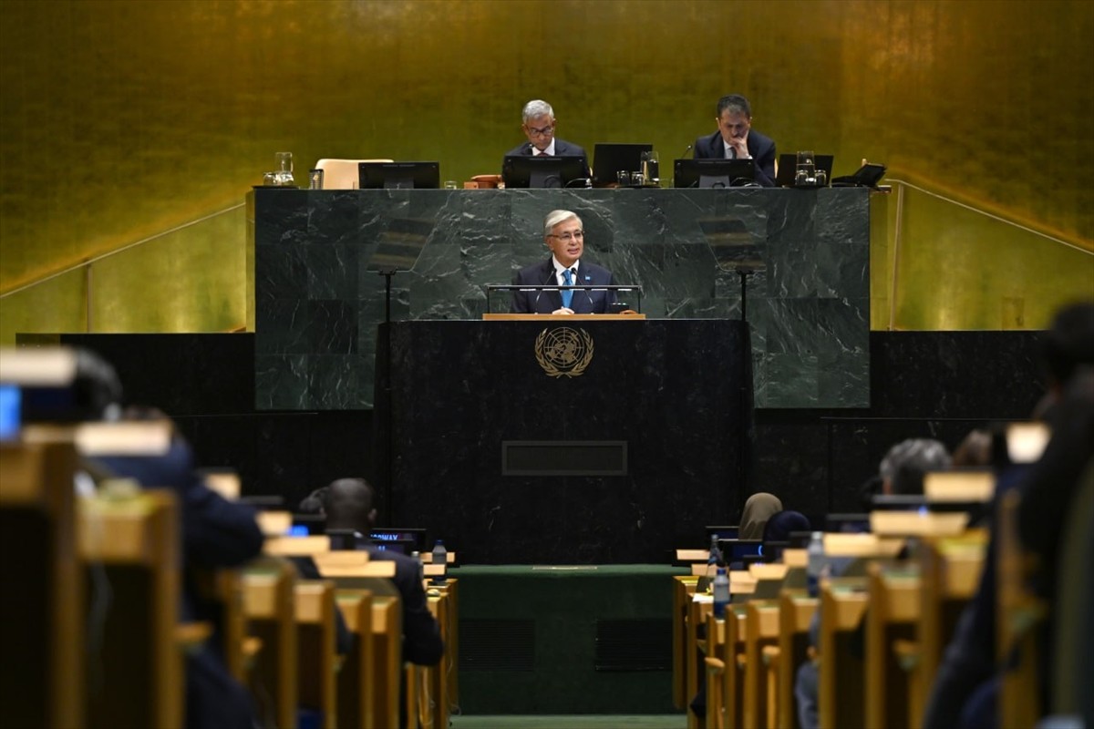 Kazakistan Cumhurbaşkanı Kasım Cömert Tokayev, ABD'nin New York kentinde Birleşmiş Milletler (BM)...