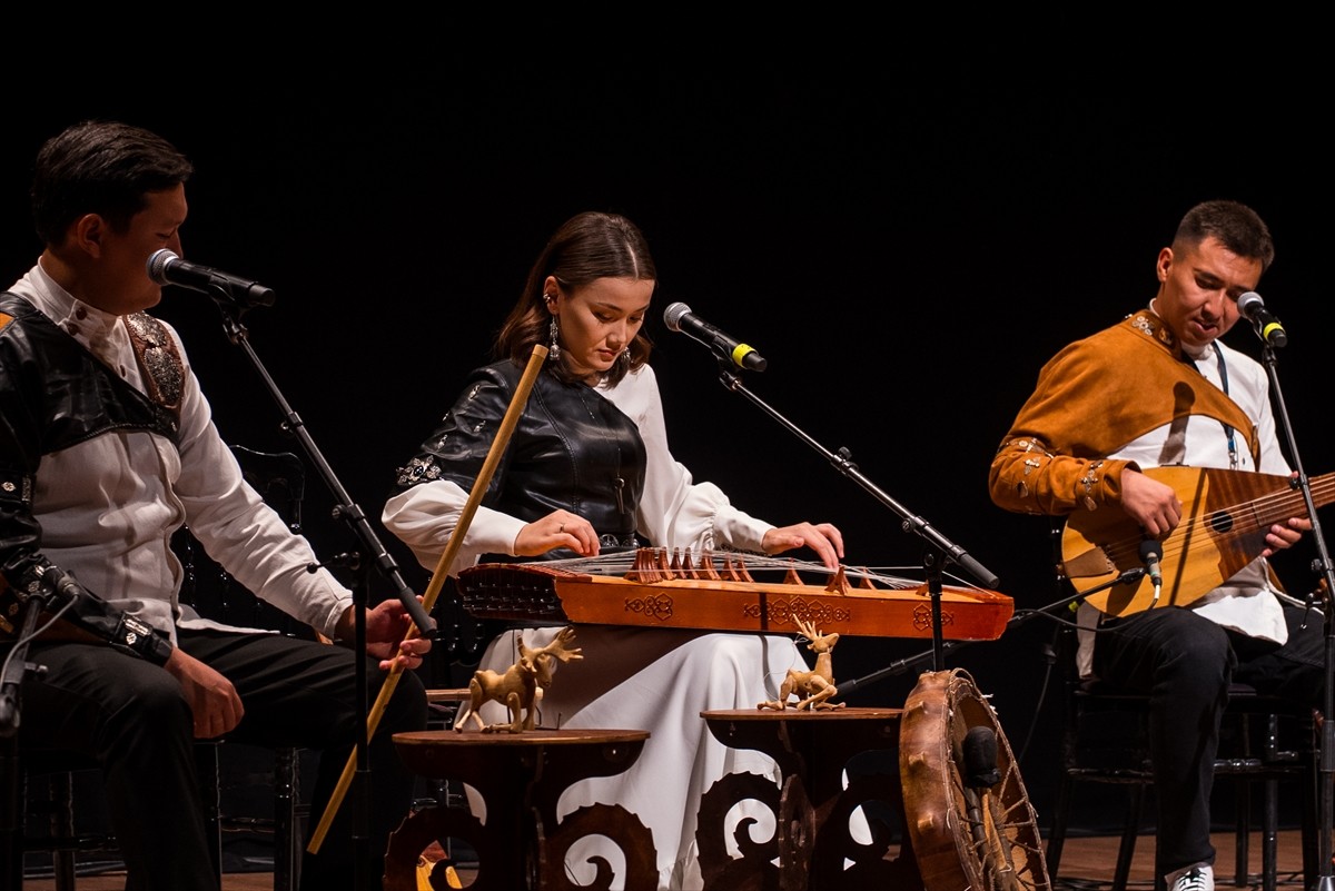 Kültür ve Turizm Bakanlığınca düzenlenen Çanakkale Kültür Yolu Festivali sekizinci gününde de...