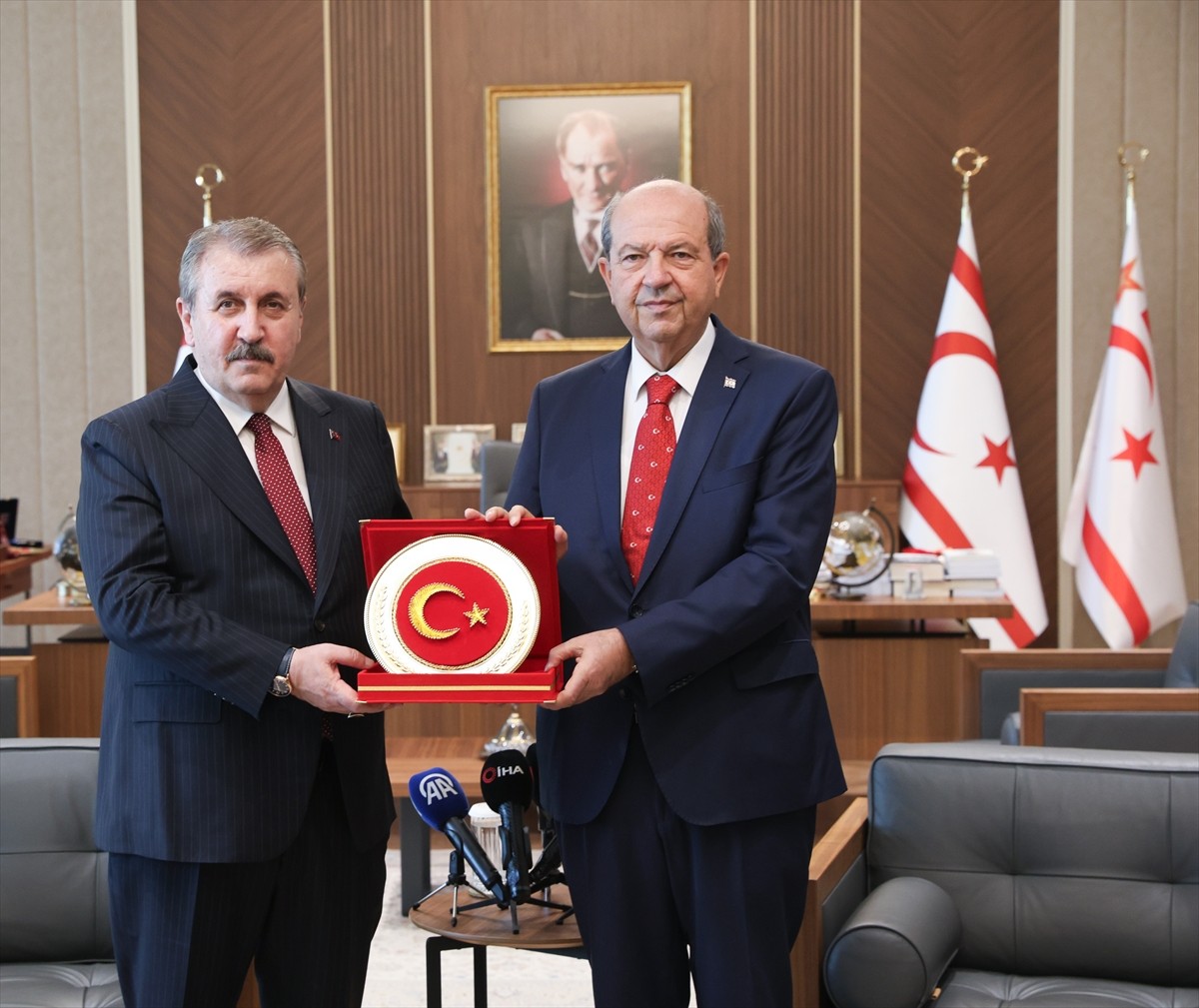 Kuzey Kıbrıs Türk Cumhuriyeti (KKTC) Cumhurbaşkanı Ersin Tatar, Büyük Birlik Partisi (BBP) Genel...