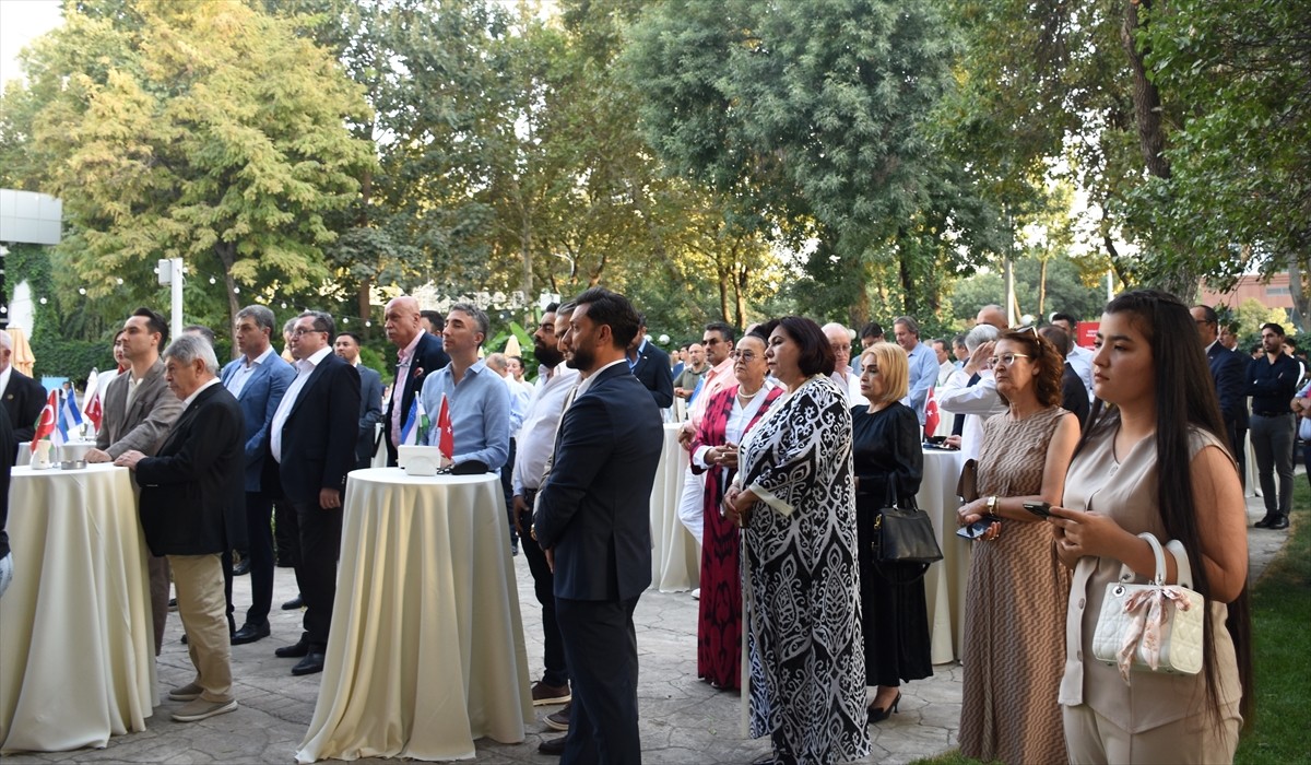 Özbekistan'da faaliyet gösteren Özbekistan-Türkiye İşadamları Derneği (UTİD), başkent Taşkent'te...