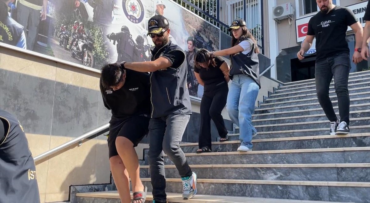 Pendik'te iş yerine yanıcı madde atılıp kurşunlanması ile Kocaeli'de araca silahla ateş açılmasına...