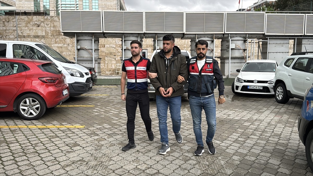 Samsun'da terör örgütü DEAŞ'a yönelik operasyonda 1 şüpheli gözaltına alındı.