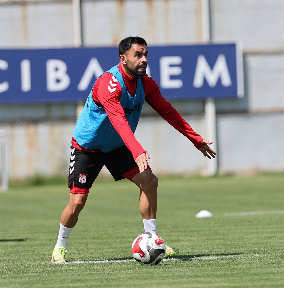 Trendyol 1. Lig'in 5. haftasında sahasında SMS Grup Sarıyer ile karşılaşacak Özbelsan Sivasspor...