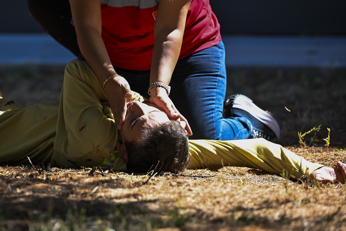 Türk Kızılay ile Ankara Orman Bölge Müdürlüğünce, orman yangınları sırasında meydana gelebilecek...
