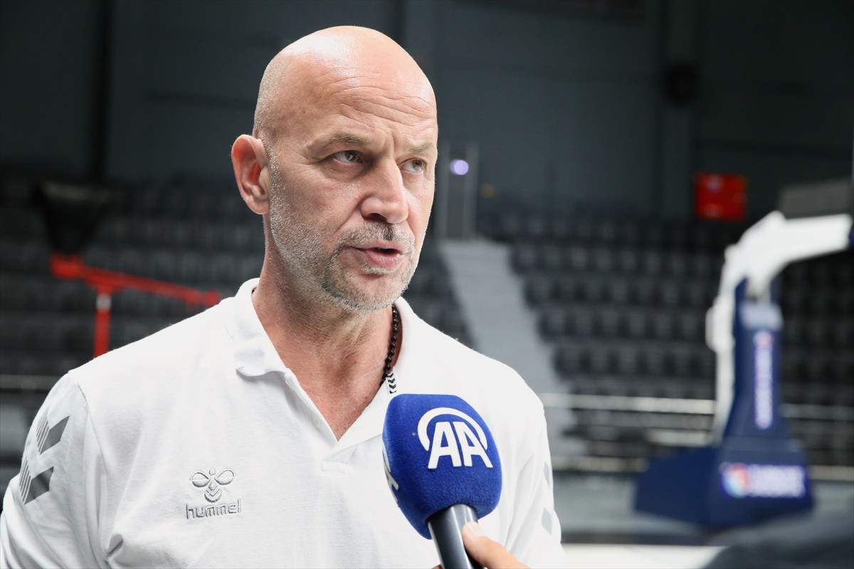 Türkiye Basketbol Ligi'nde (TBL) mücadele eden Çayırova Belediyesi, kurduğu iddialı kadrosuyla...