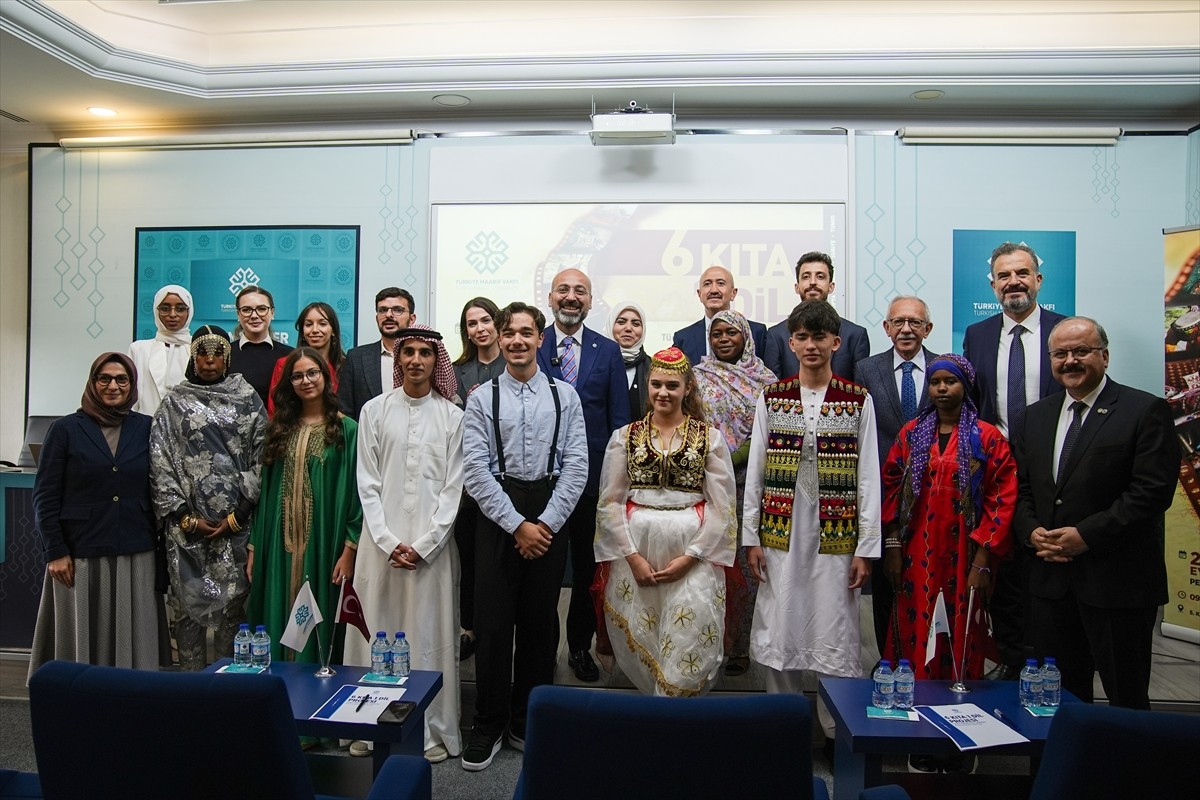 Türkiye Maarif Vakfı (TMV) tarafından yürütülen "6 Kıta 1 Dil" projesi final programı, Türkçe Mini...