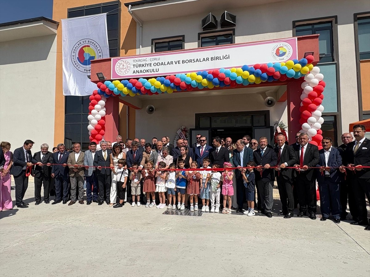 Türkiye Odalar ve Borsalar Birliği (TOBB) Başkanı Rifat Hisarcıklıoğlu, Tekirdağ'da TOBB...