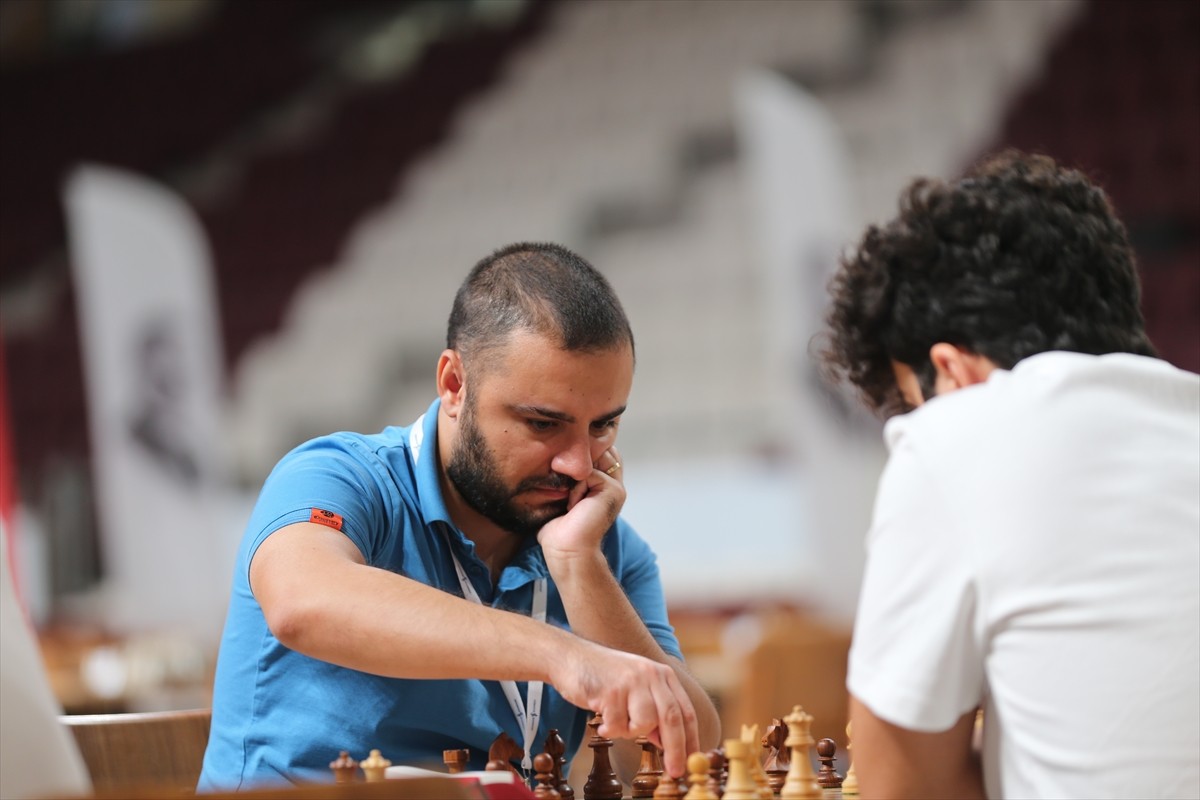 Türkiye Satranç Federasyonu tarafından Büyükşehir Belediyesi ile Gençlik ve Spor İl Müdürlüğü...