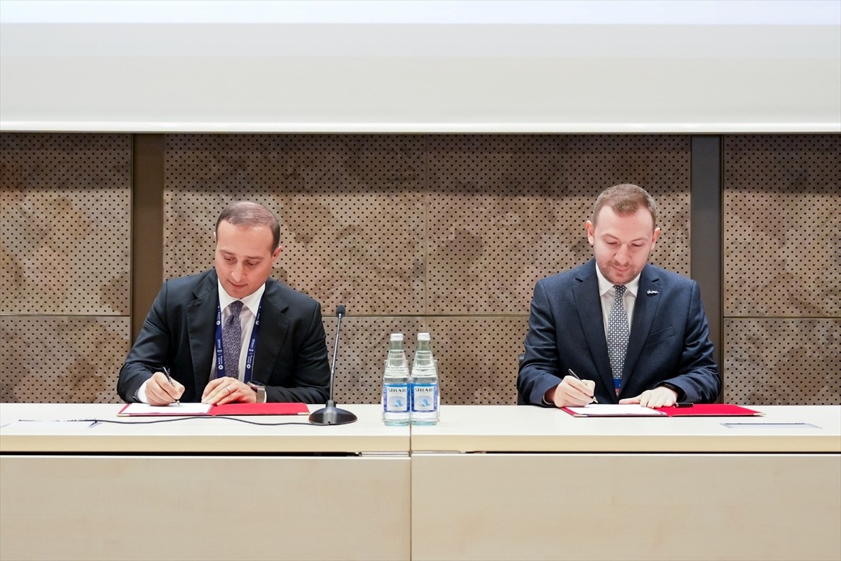 Yapay Zeka Politikaları Derneği (AlPA) ve Azerbaycan Dördüncü Sanayi Devrimi Analiz ve...