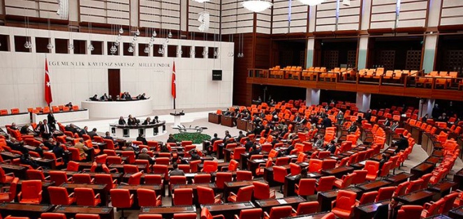 11. Yargı Paketi Son Gelişmeler: Milyonlarca Kişi Bekliyor! Meclis'e Geldi mi? 'Af' İçin Net Cevap Geldi!