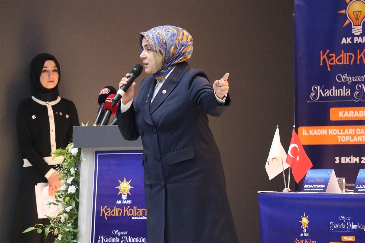 AK Parti Genel Merkez Kadın Kolları Başkanı Tuğba Işık Ercan (fotoğrafta), AK Parti Karabük Kadın...
