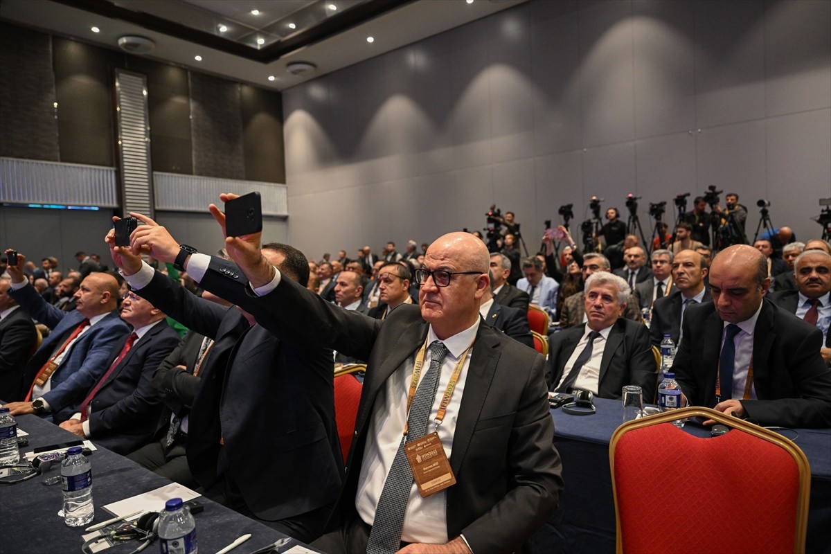 Anadolu Ajansının (AA) global iletişim ortağı olduğu, dünyanın dört bir yanından bilim...