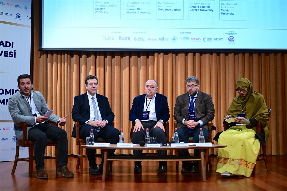 Anadolu Ajansının (AA) Global İletişim Ortağı olduğu, İLKE Vakfı bünyesinde faaliyet gösteren...