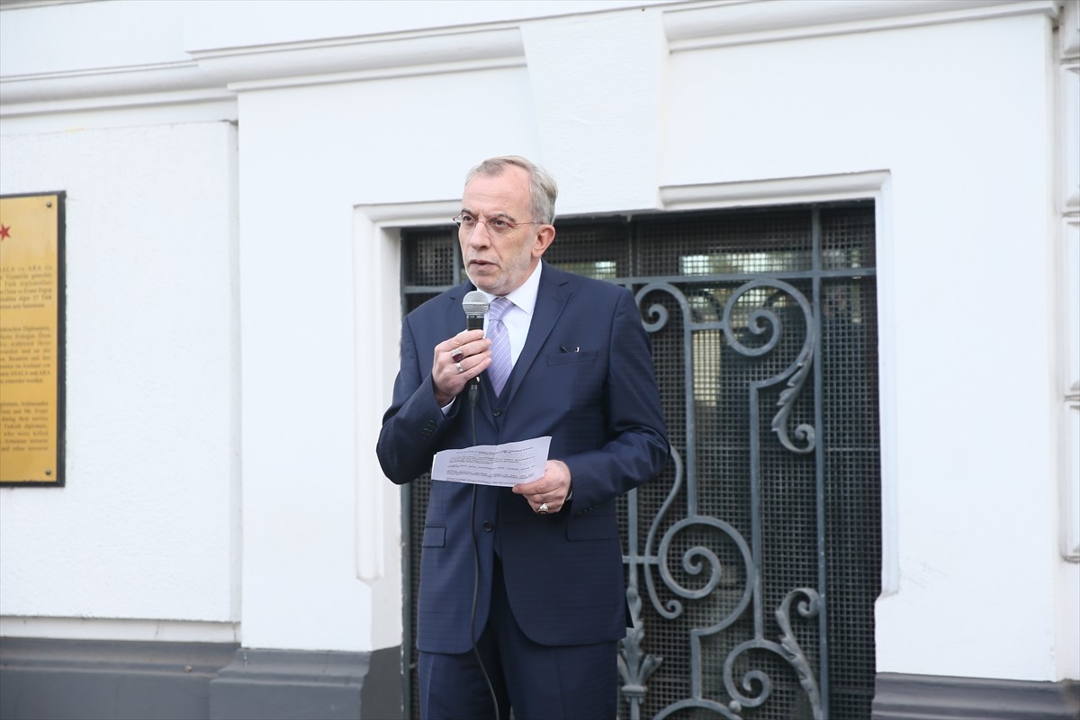 Avusturya'nın başkenti Viyana'da 22 Ekim 1975'te Ermeni terör örgütleri tarafından şehit edilen...