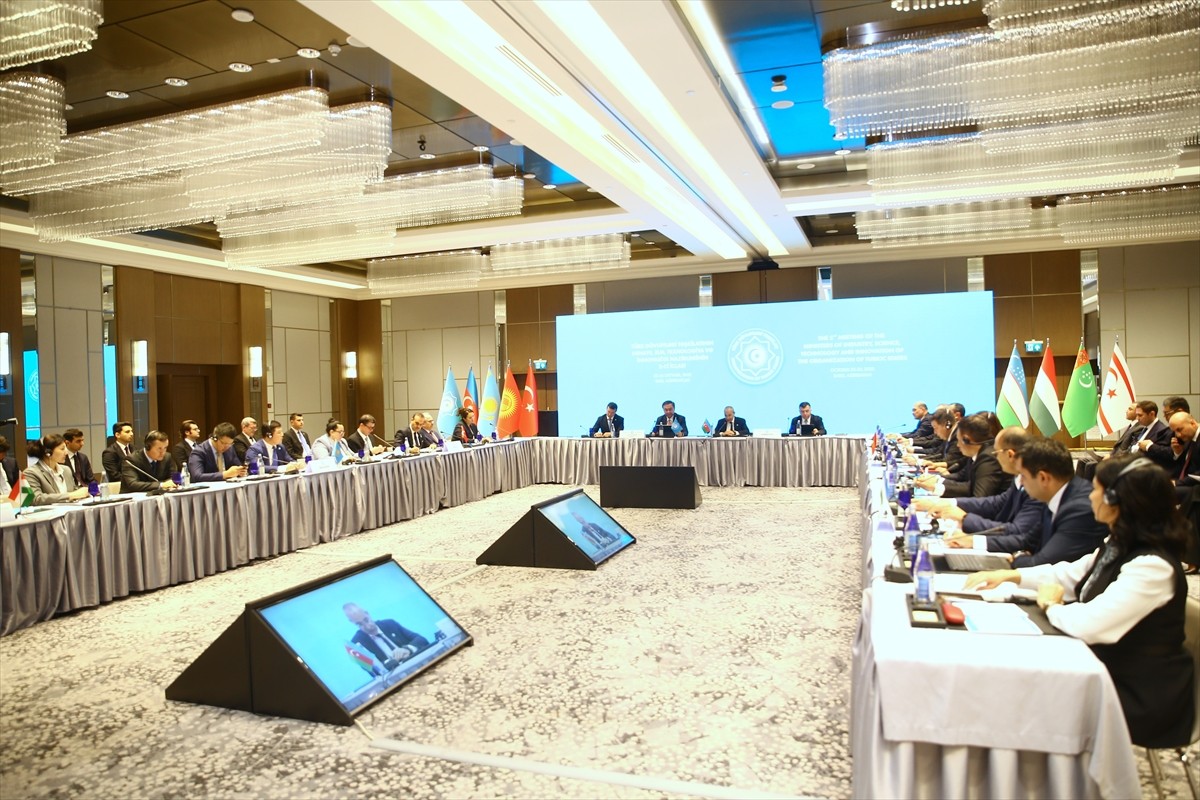 Azerbaycan'ın başkenti Bakü'de Türk Devletleri Teşkilatı (TDT) 2. Sanayi, Bilim, Teknoloji ve...