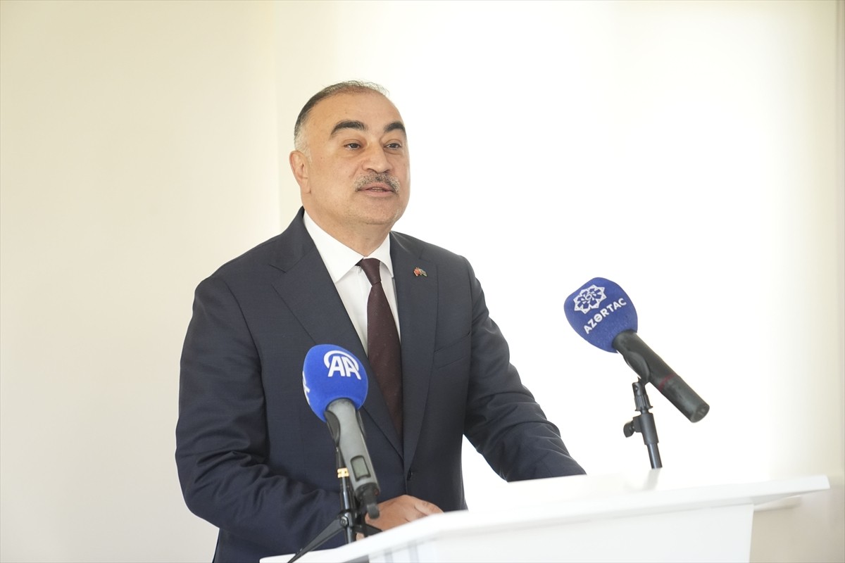 Azerbaycan'ın yeniden bağımsızlığının tesisinin 34'üncü yıl dönümü vesilesiyle Azerbaycan'ın...