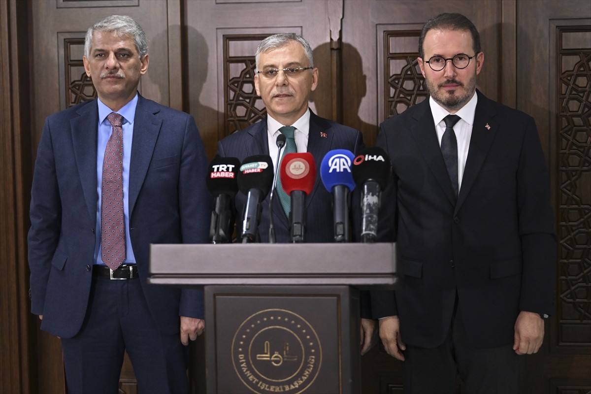 Bakanlıklararası Hac ve Umre Kurulu Üyeleri, Diyanet İşleri Başkan Yardımcısı Fatih Mehmet Karaca...