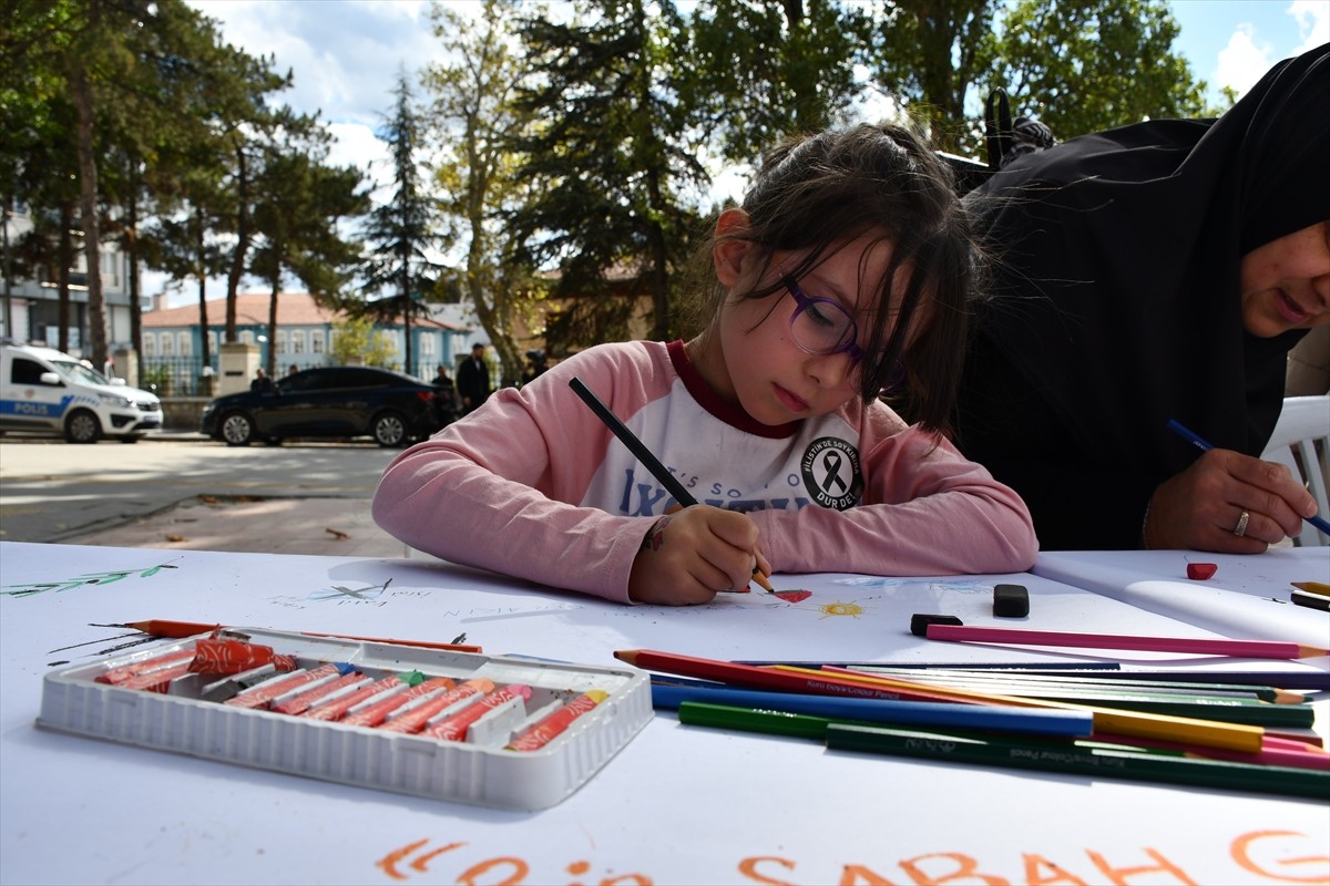 Bilecik İnsan Hak ve Hürriyetleri (İHH) İnsani Yardım Derneği ile Yetim Vakfı Bilecik...