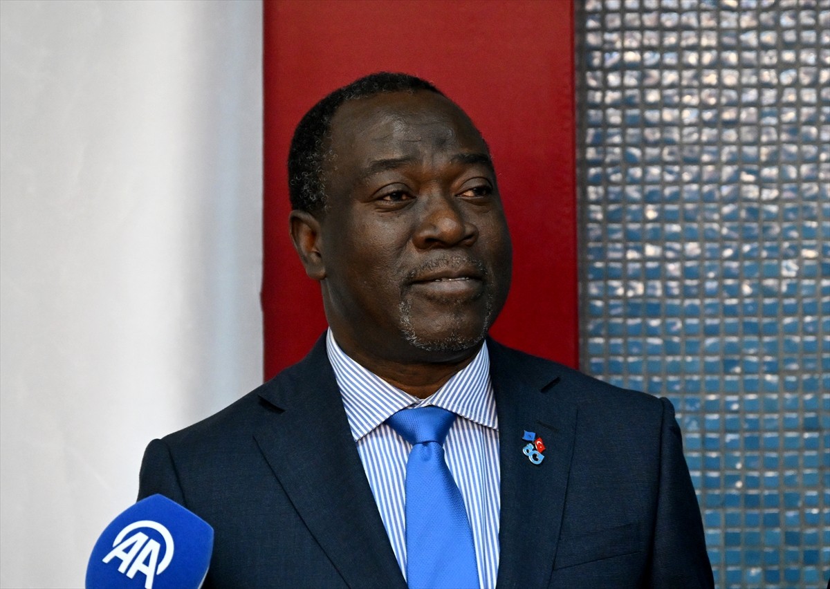 Birleşmiş Milletler'in (BM) 80. kuruluş yıl dönümü vesilesiyle Ankara Büyükşehir Belediyesi...