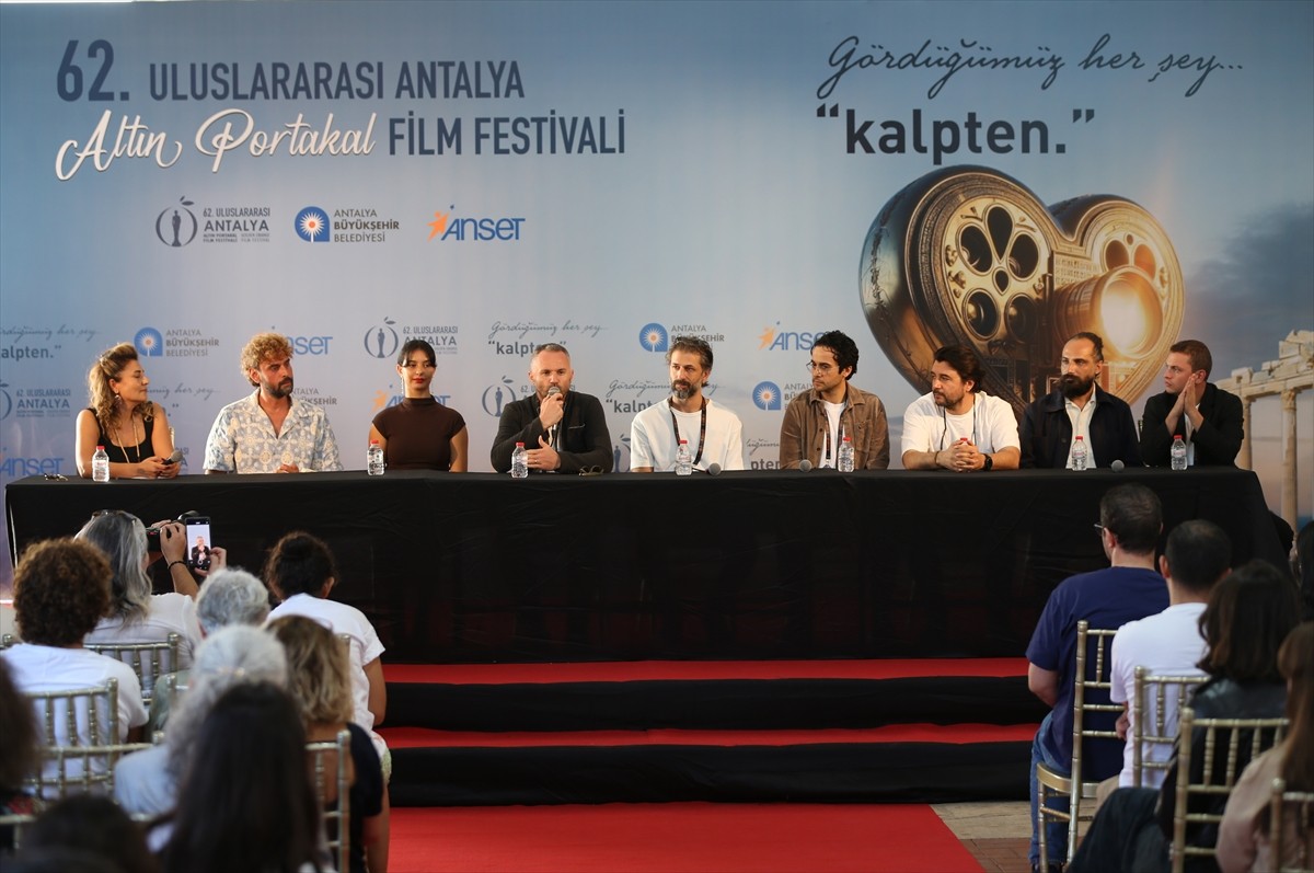 Bu yıl 62'ncisi düzenlenen Uluslararası Antalya Altın Portakal Film Festivali kapsamında Ulusal...