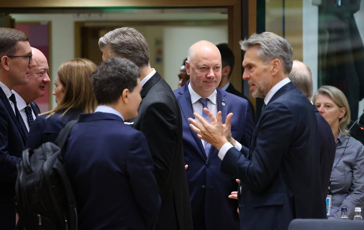 Bulgaristan Başbakanı Rosen Jelyazkov (fotoğrafta), Brüksel'de düzenlenen Avrupa Birliği (AB)...