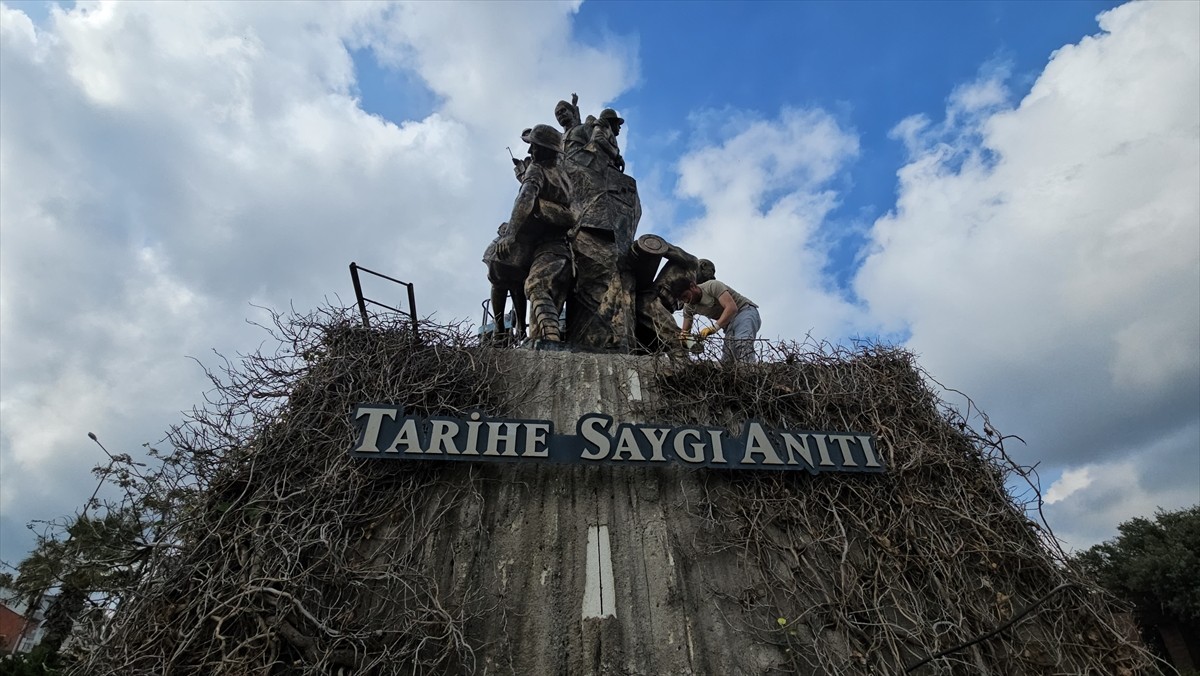 Çanakkale Savaşları'nın yaşandığı tarihi Gelibolu Yarımadası'nda yer alan Eceabat ilçesindeki...