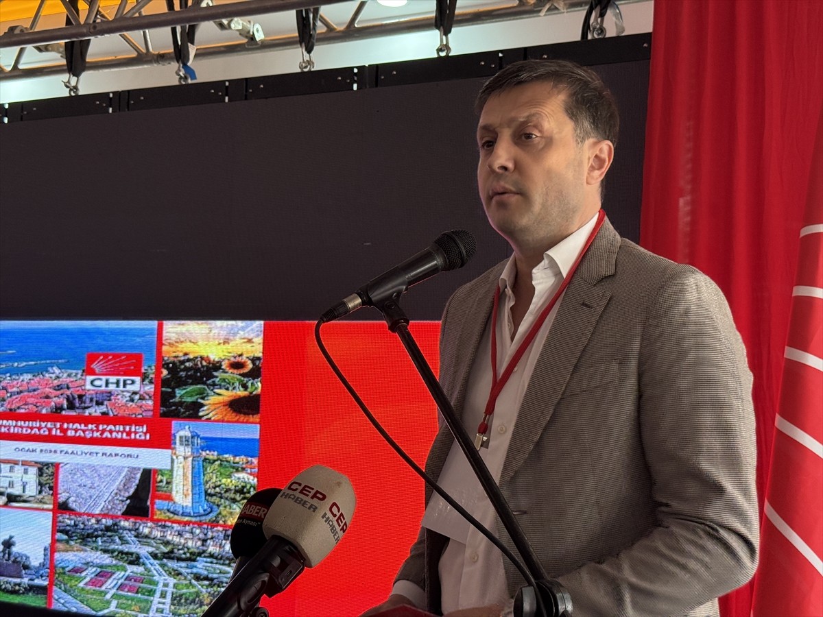 CHP Tekirdağ İl Başkanlığının 39. Olağan Kongresi'nde başkanlığa Cenk Boduç seçildi. Kongre, saygı...