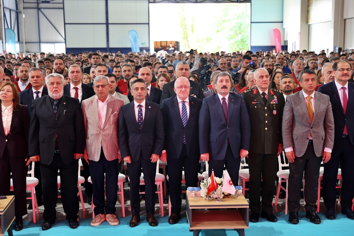 Cumhurbaşkanlığı Savunma Sanayii Başkan Yardımcısı Prof. Dr. Hakan Karataş (sol4), Samsun...