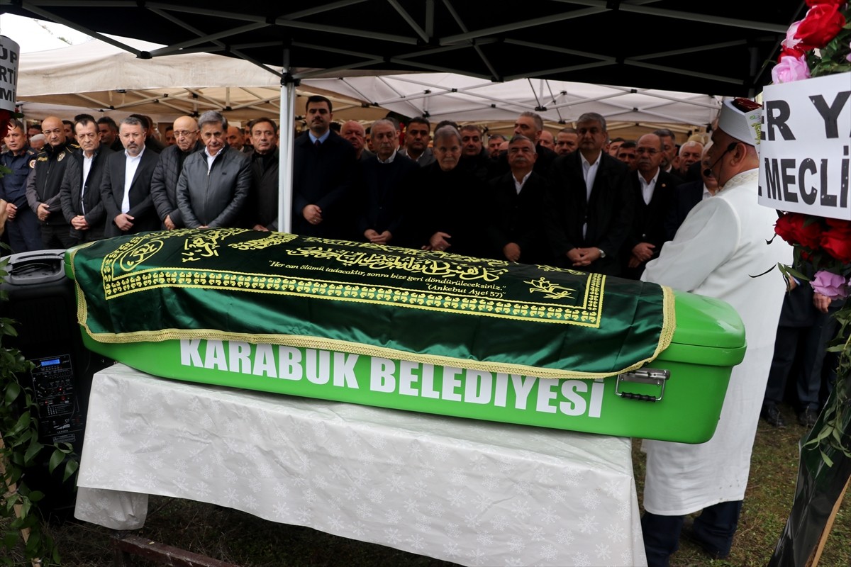 Cumhurbaşkanlığı Yüksek İstişare Kurulu (YİK) üyesi Mehmet Ali Şahin'in babası ve AK Parti Karabük...