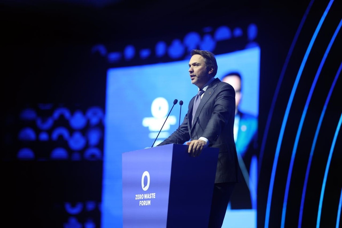 Enerji ve Tabii Kaynaklar Bakanı Alparslan Bayraktar, Sıfır Atık Vakfı tarafından Çevre...