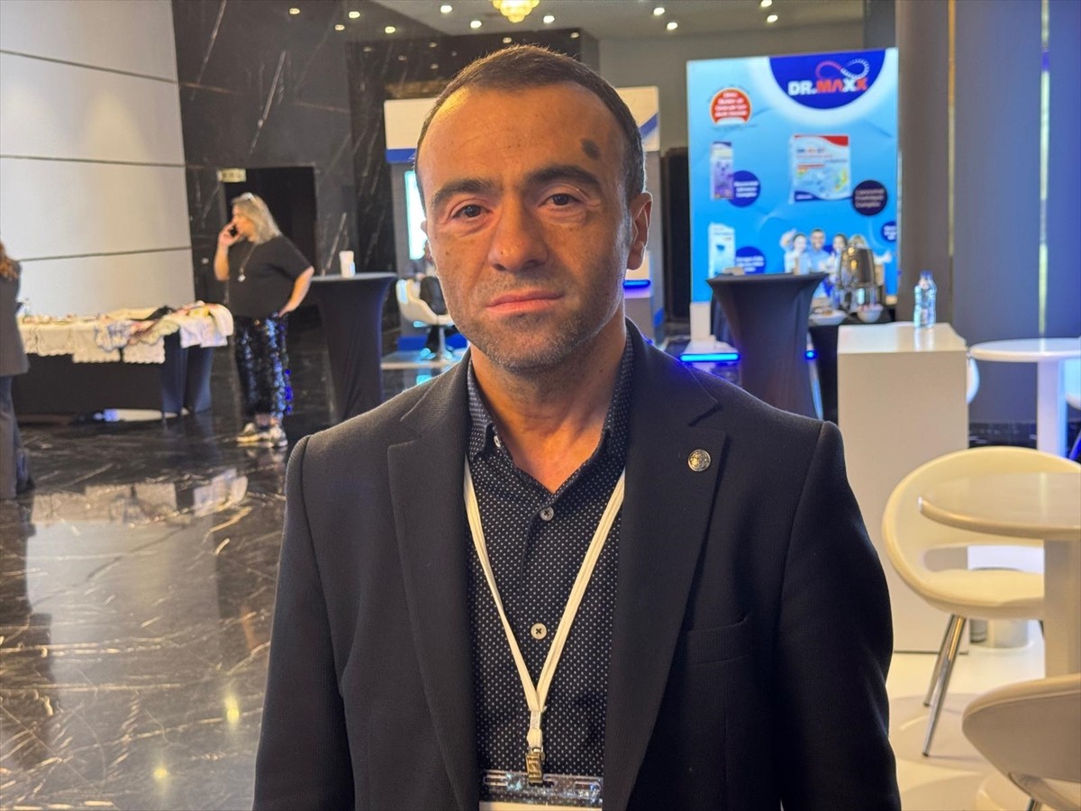 Erciyes Üniversitesi Tıp Fakültesi Çocuk Nörolojisi Bilim Dalı Öğretim Üyesi Prof. Dr. Mehmet...