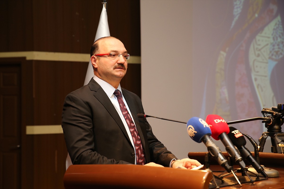 Erzurum'da yerli ve yabancı 100'ü aşkın ilim insanının katılacağı "Sanatta İslam, İslam'da Sanat"...