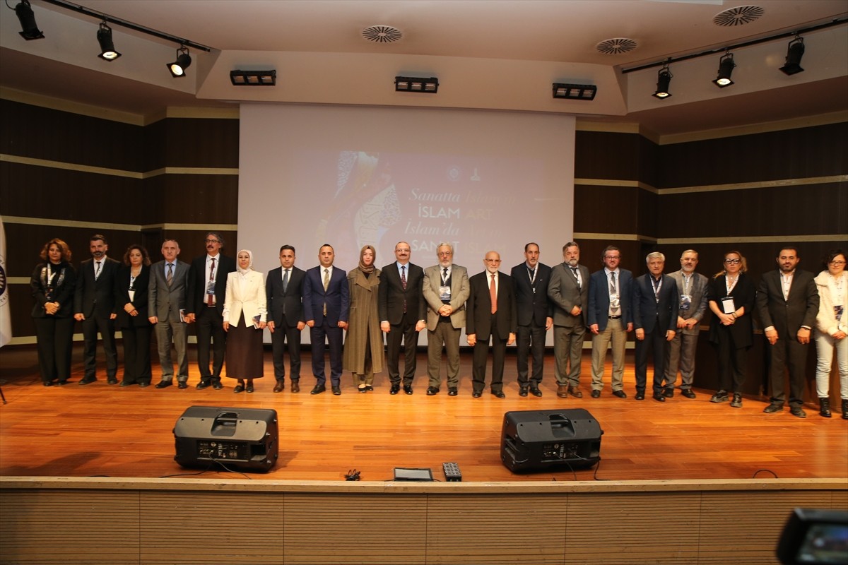 Erzurum'da yerli ve yabancı 100'ü aşkın ilim insanının katılacağı "Sanatta İslam, İslam'da Sanat"...