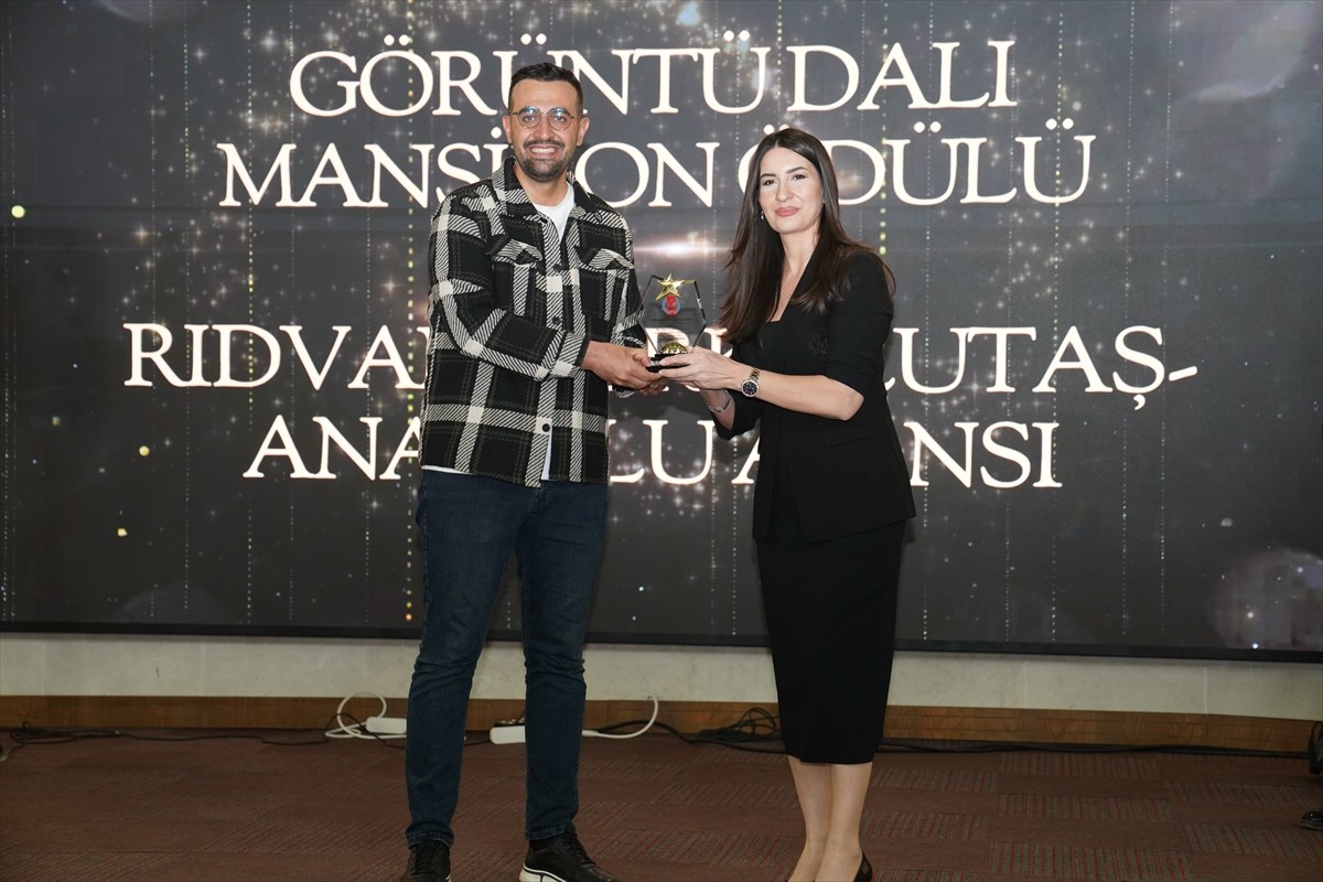 Güneydoğu Gazeteciler Cemiyetinin (GGC) bu yıl 39'ncusunu düzenlediği "Geleneksel Yılın Başarılı...