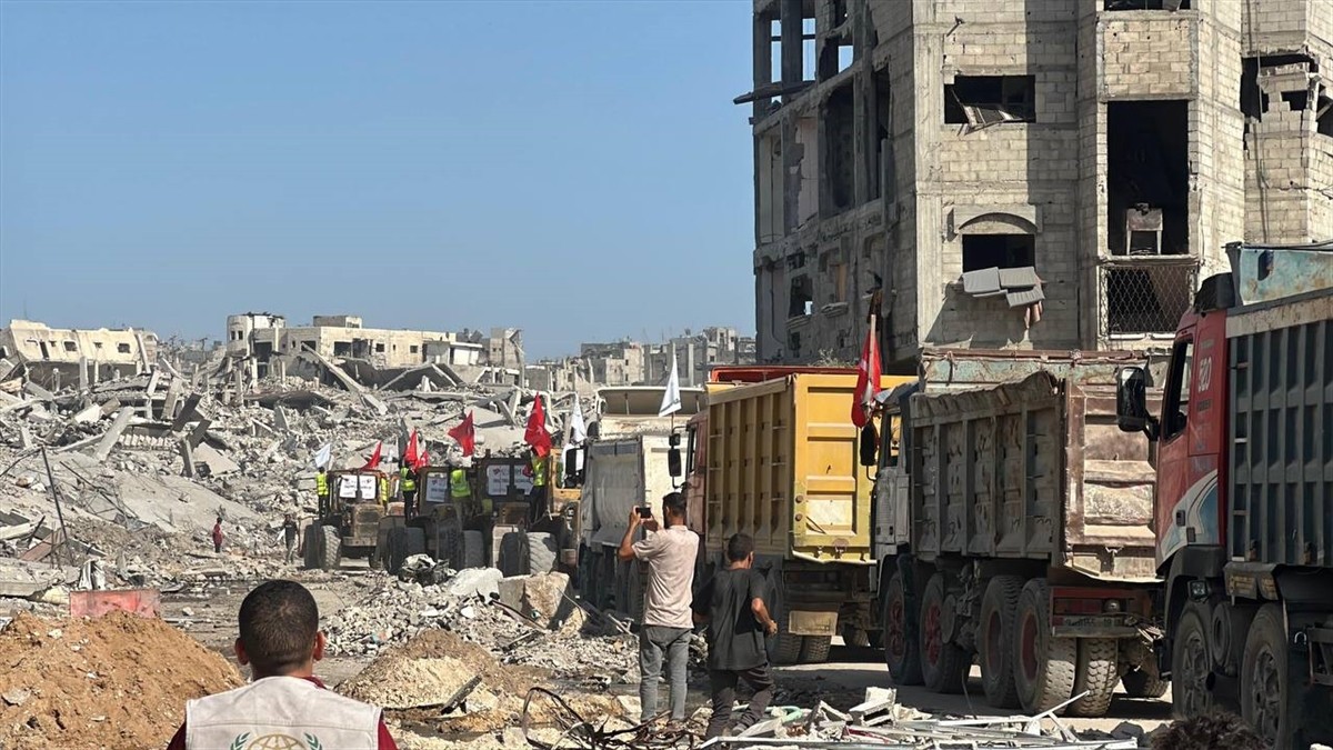 İnsan Hak ve Hürriyetleri (İHH) İnsani Yardım Vakfı, İsrail'in sistematik saldırıları nedeniyle...