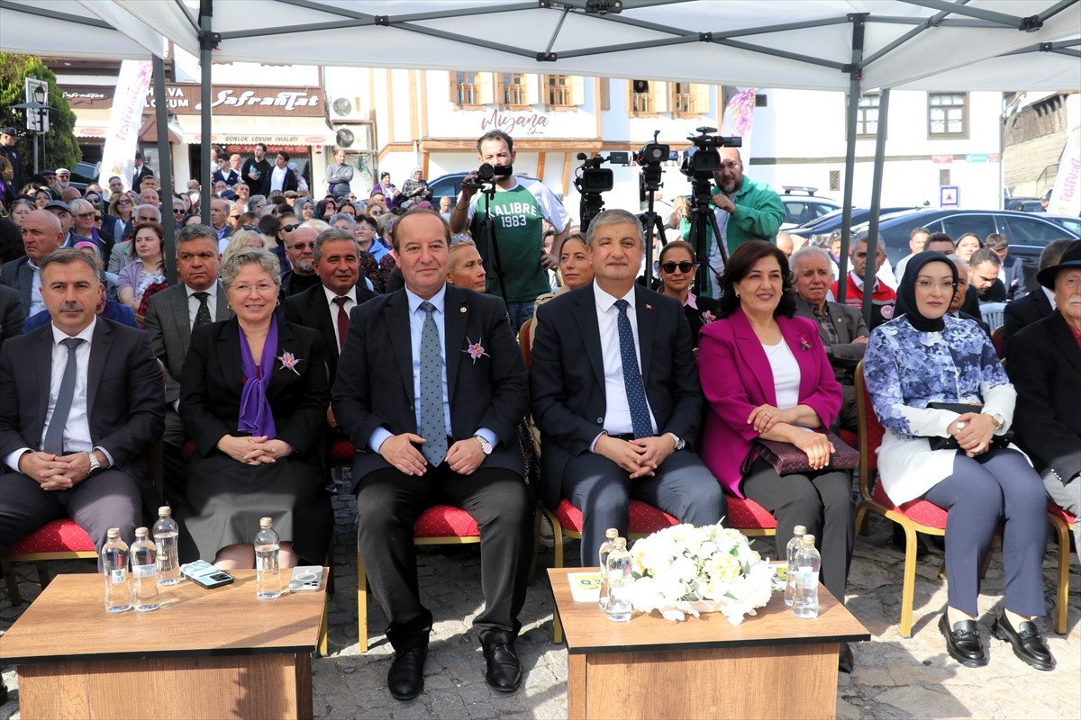 Karabük'ün UNESCO Dünya Mirası Listesi'nde yer alan Safranbolu ilçesinde düzenlenen "9. Safran...