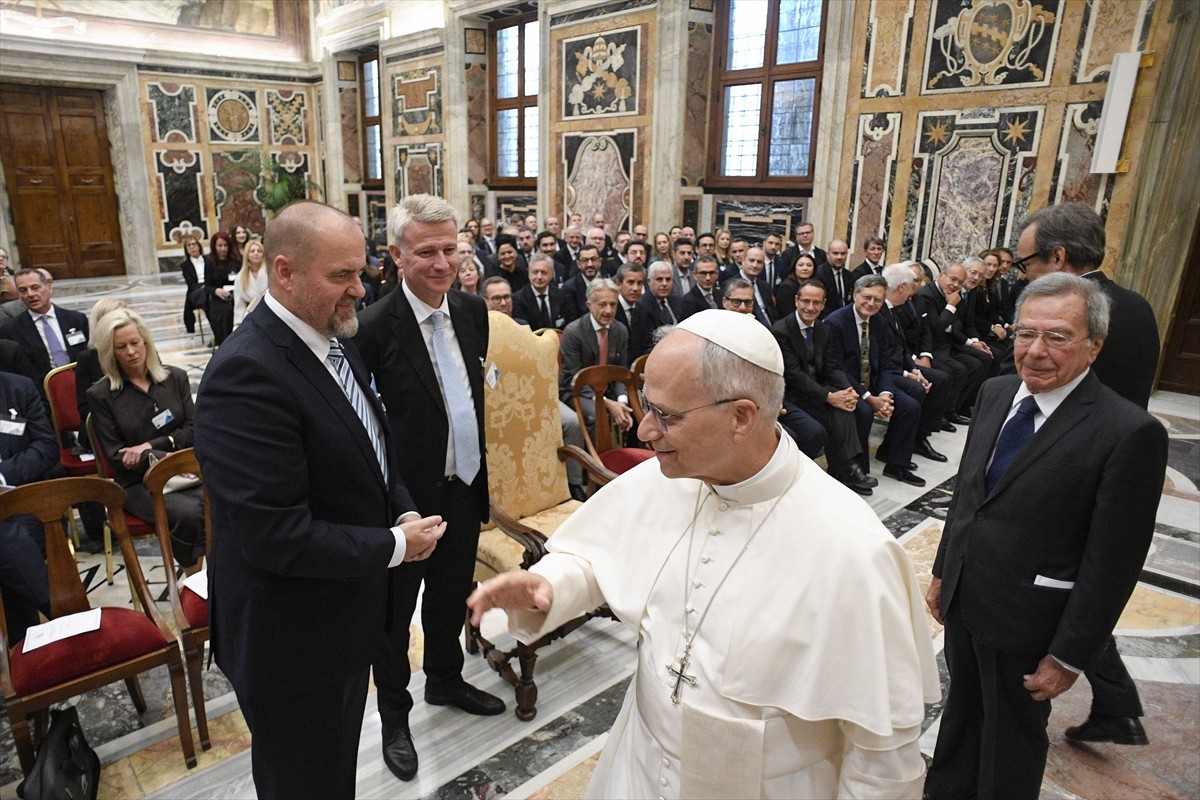 Katoliklerin ruhani lideri ve Vatikan Devlet Başkanı Papa 14. Leo, dünyanın önde gelen haber...