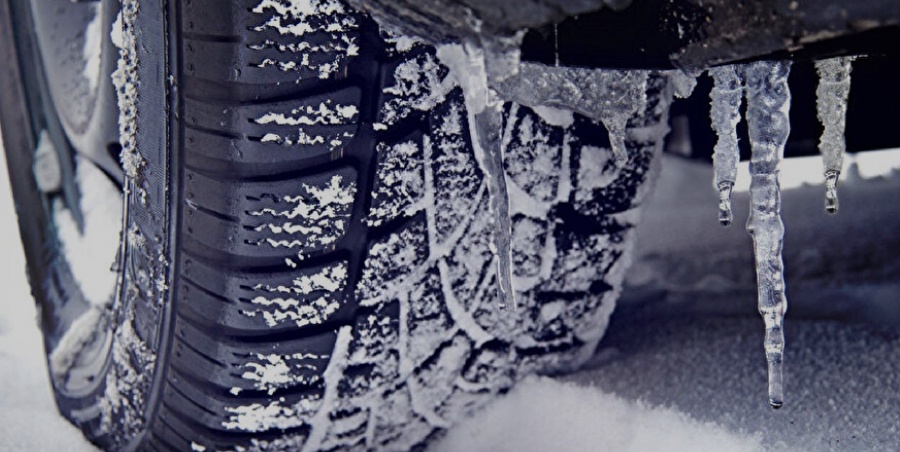 Kış Lastiği Zorunluluğu Öne Alındı: Yeni Tarihler ve Cezası Belli Oldu 