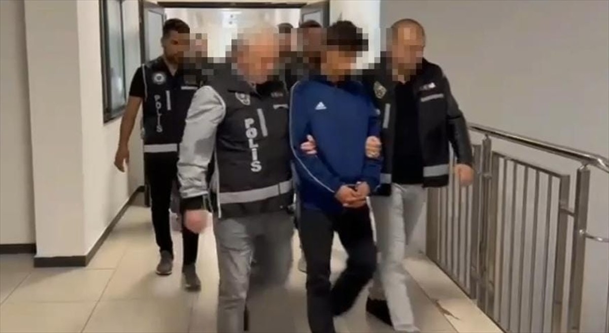 Kocaeli'nin İzmit ilçesinde bir iş yerinin kurşunlanmasına ilişkin yürütülen soruşturma...