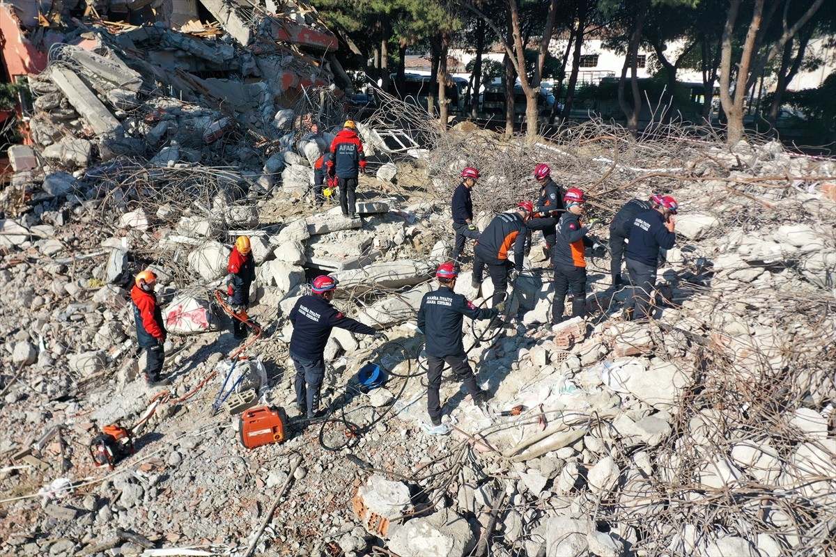  Manisa'da Türkiye Afet Müdahale Planı kapsamında olası büyük bir depreme hazırlık amacıyla...