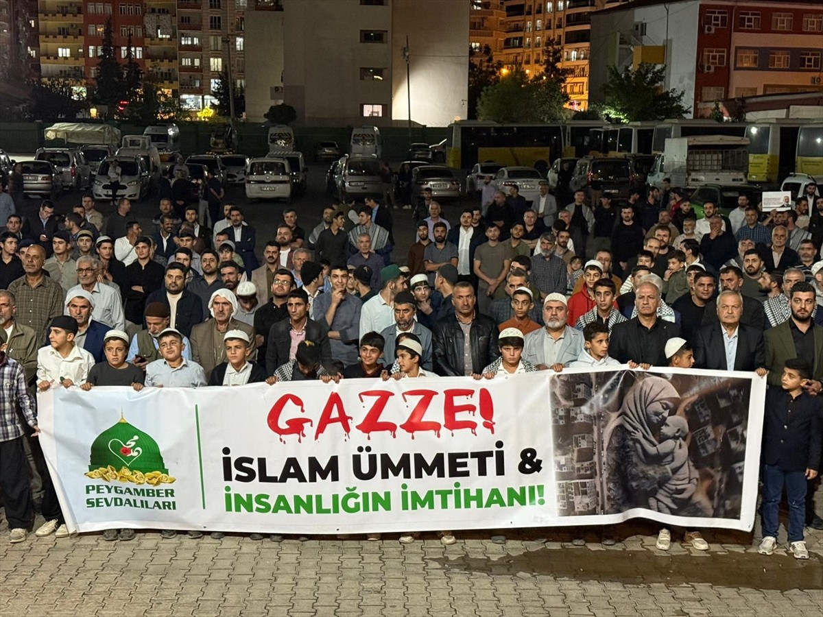 Mardin'in Kızıltepe ilçesinde Gazze'ye destek programı düzenlendi. Peygamber Sevdalıları Derneği...