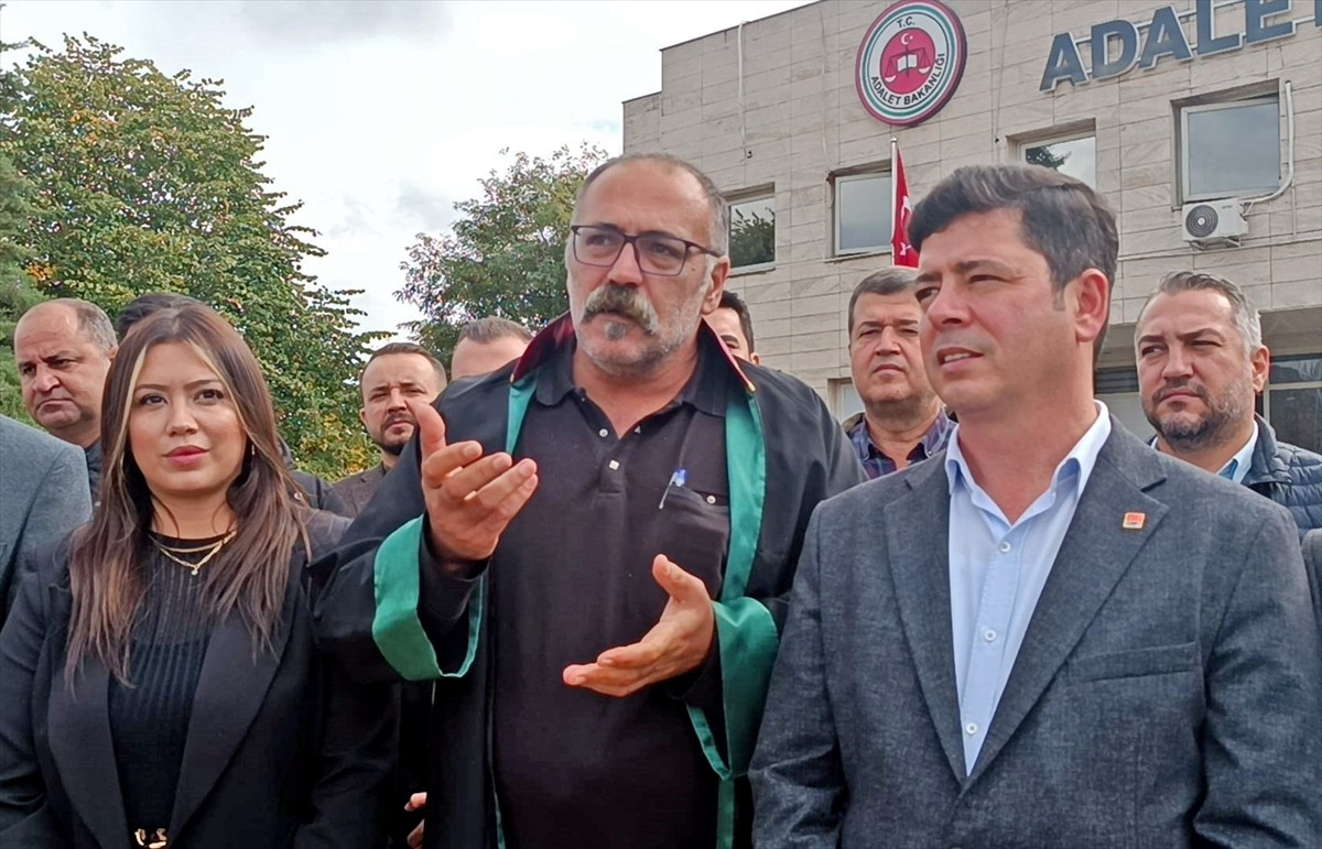 Muğla'da, İstanbul Büyükşehir Belediye Başkanı Ekrem İmamoğlu'nun gözaltına alınmasını protesto...